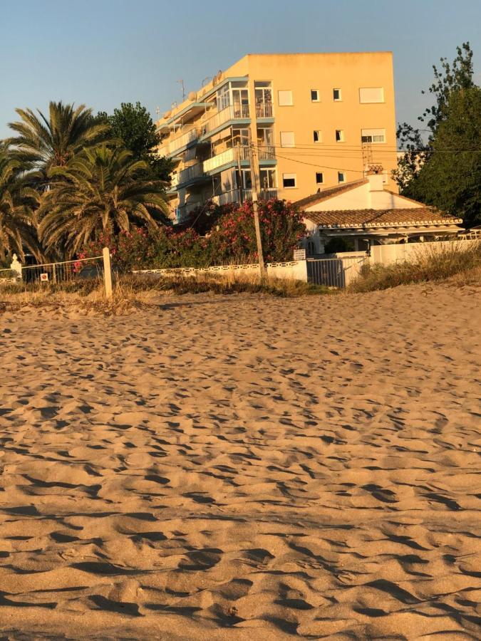 Primera Linea De Playa A 1Km Del Puerto De Denia Luaran gambar